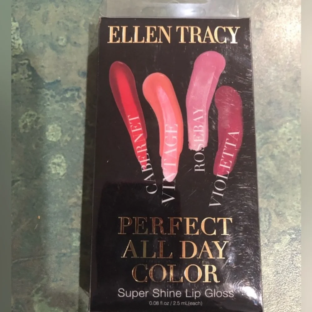 Ellen Tracy 4pc perfect all day‎ color super shine lip glosses new FREE